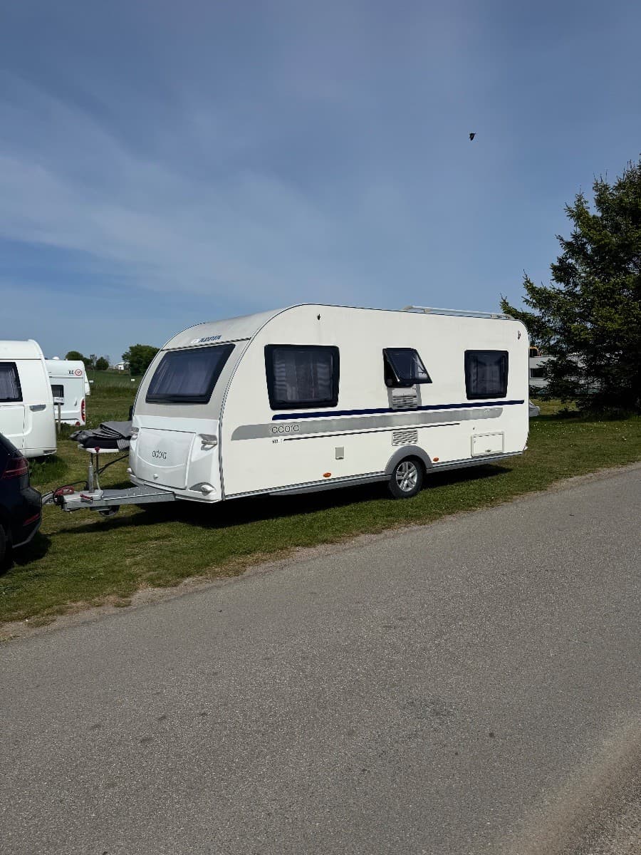 Mehdis Adria Campingvogn – Tune
