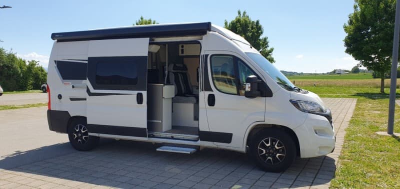 Pilote Campingbus von Frédéric – Aubonne