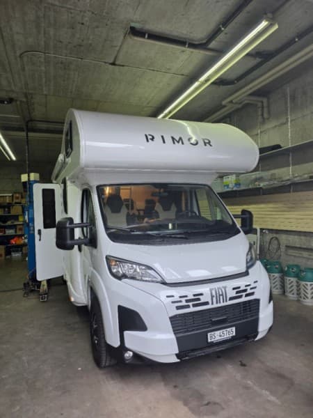 Nomad, Pasang's Wohnmobil – Rothrist