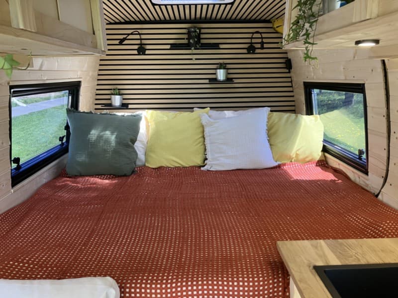 The Yellow Submarine, Bert's Campingbus – Baden