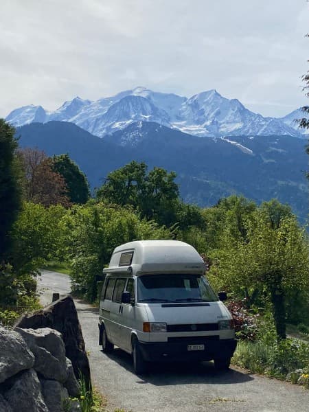 VW Campingbus von Elias – Genève