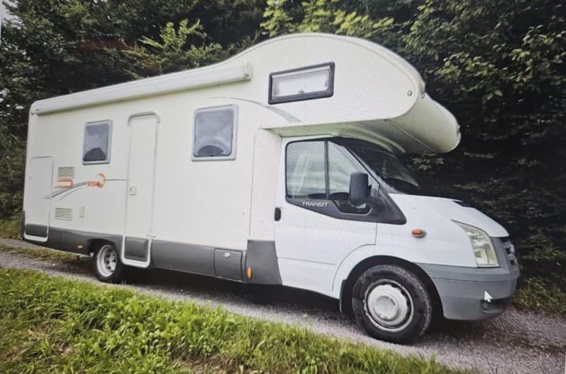 Ford Wohnmobil von Tania – Thun