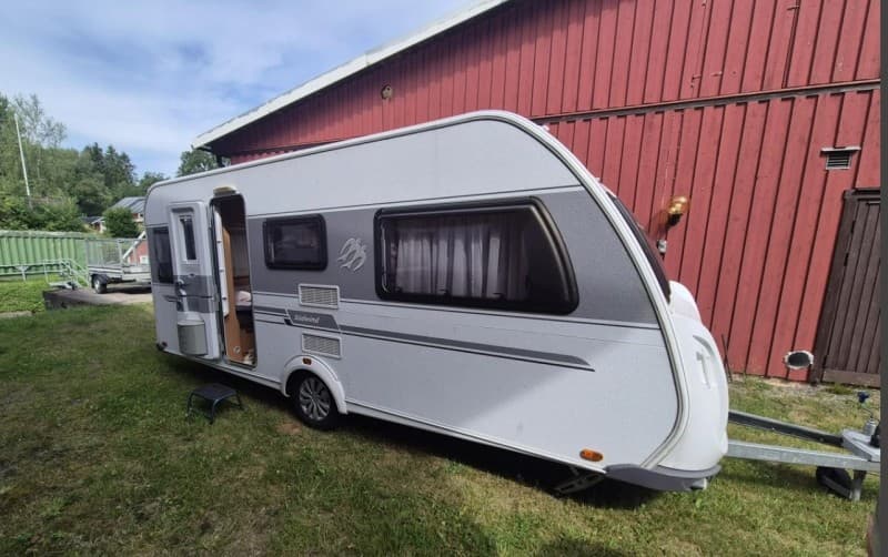 Tatianas Knaus Husvagn – Nynäshamn