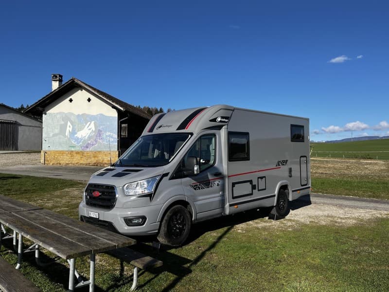 Challenger Campingbus von Harry & Liliane – Neuenegg