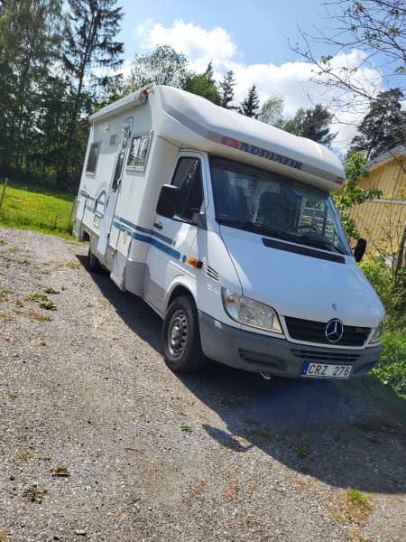 Jeppe, Gry:s Husbil – Skokloster