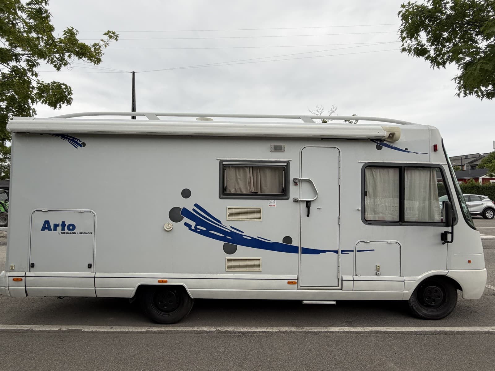 Sørens Niesmann + Bischoff Autocamper – Kibæk