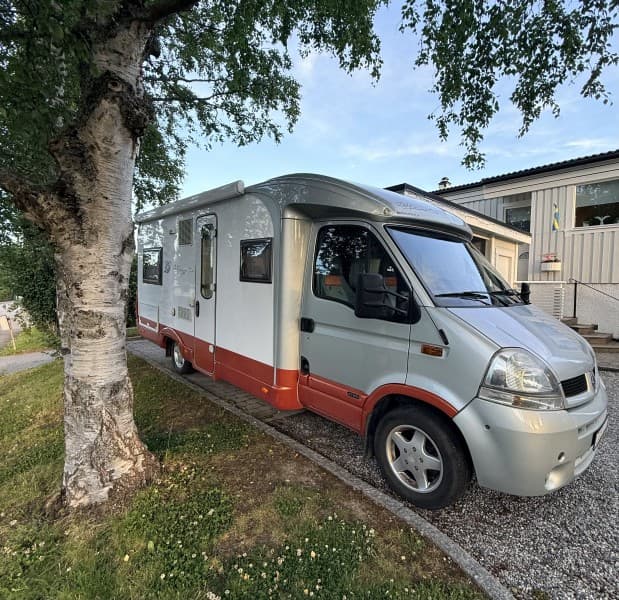 Delfin T680, Mattias:s Husbil – Östersund