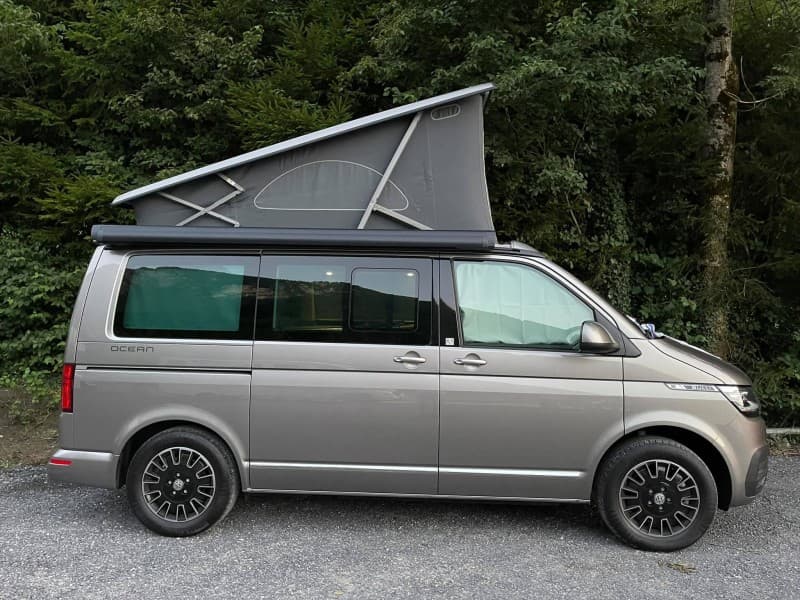 VW Campingbus von Michel – Birmensdorf