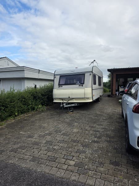 Robins Husvagn – Vintrosa