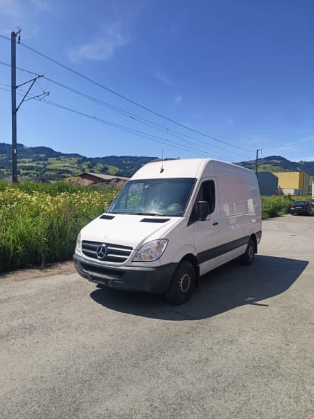 Mercedes Campingbus von Yannic – Altstätten