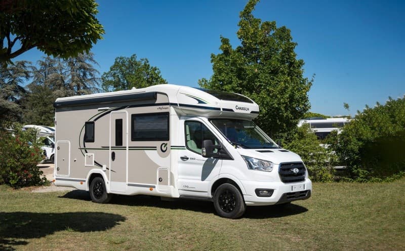 Chausson Wohnmobil von Ira – Aubonne