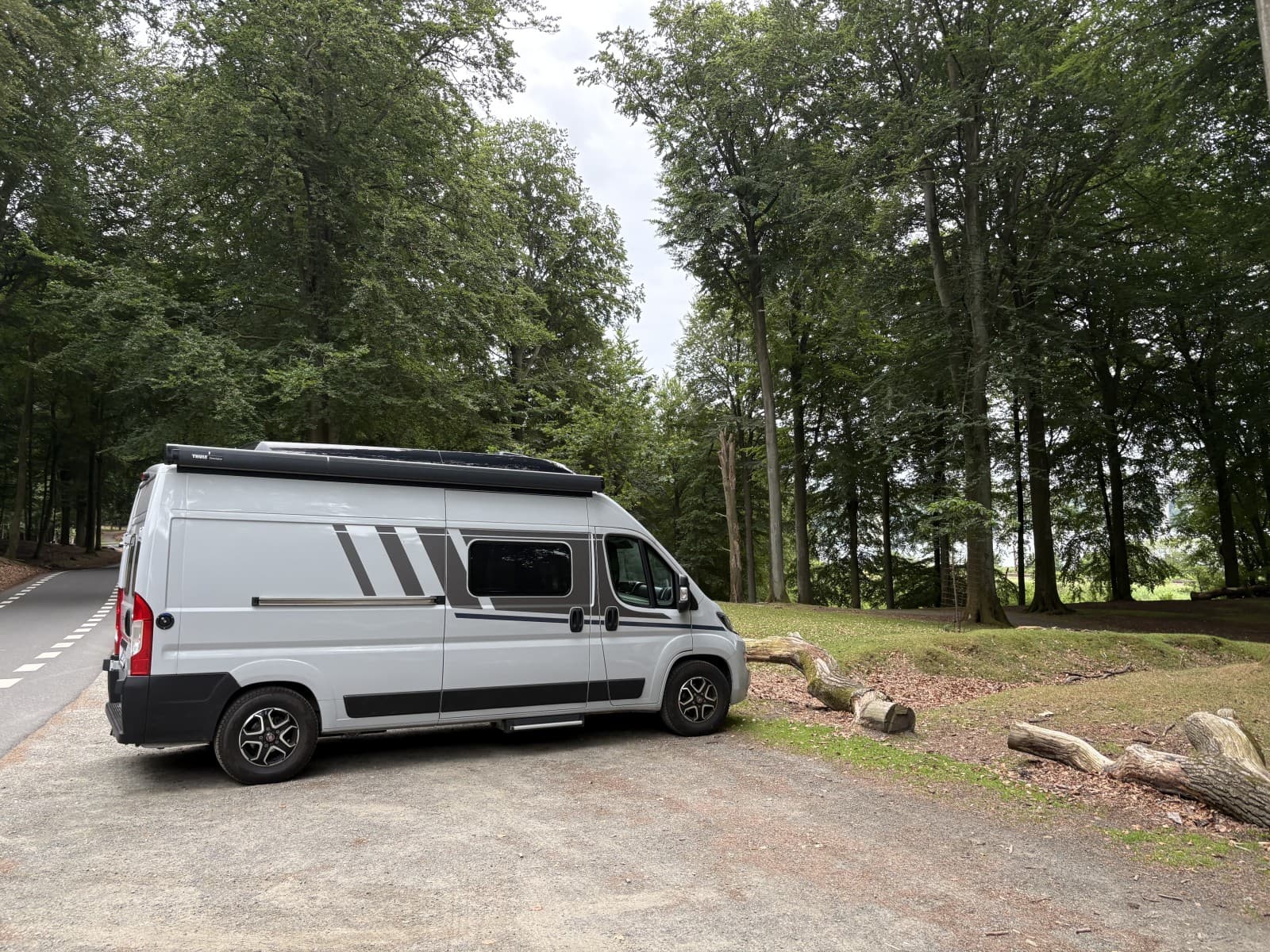 Carado CV 600, Jonas's Campervan – Holte