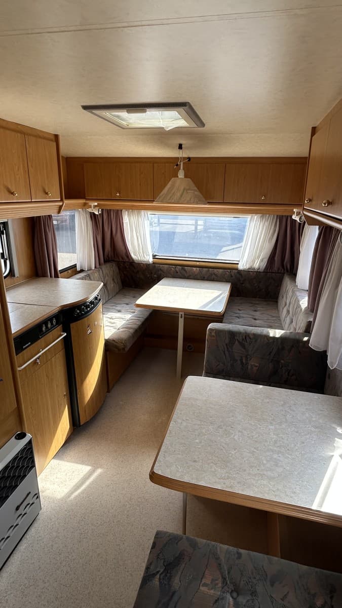 Simons Dethleffs Campingvogn – Ølstykke