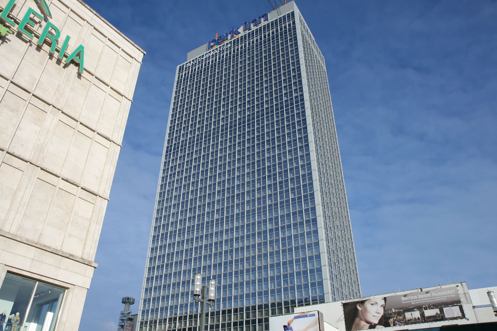 Park Inn by Radisson Berlin Alexanderplatz – Berlin