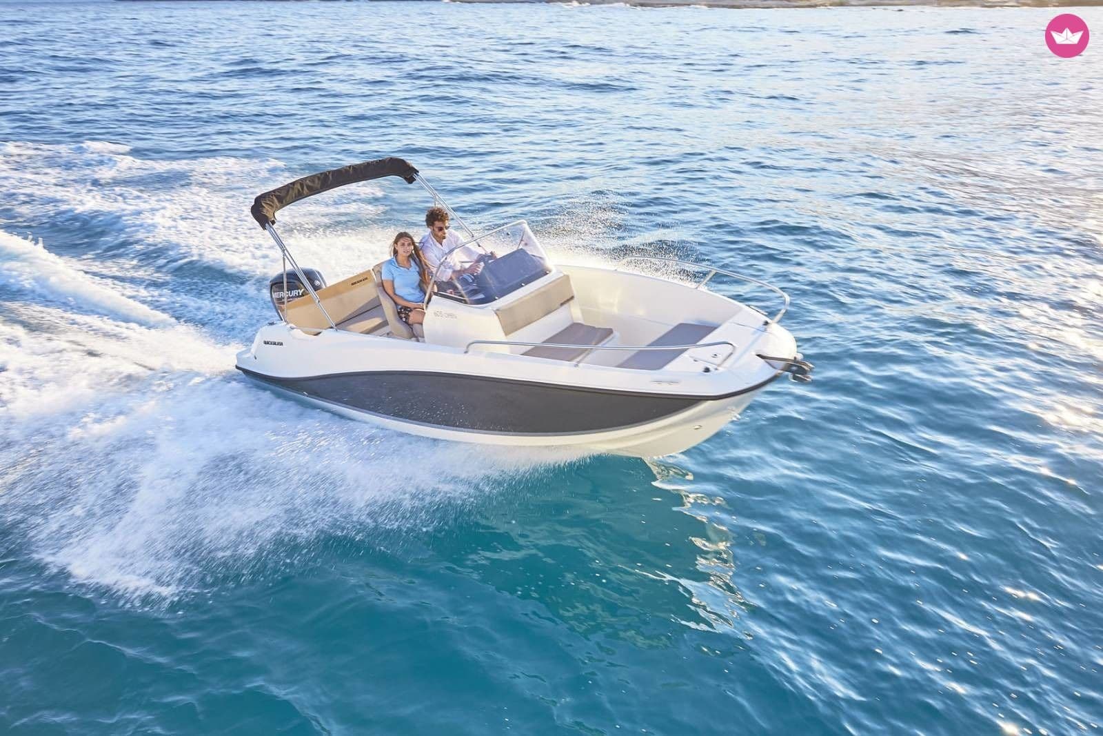 Quicksilver 555 Active Open – SukošAn