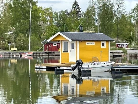 Sjötorps bastuflotte – Mariestad